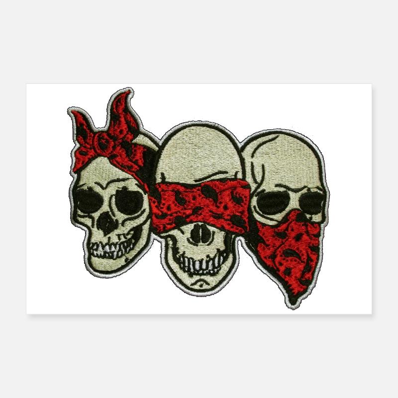 Drei Schädel mit roter Augenmaske / Three Skulls Poster 60x40 cm