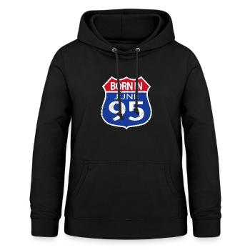 Né(e) en Juin 1995 - Sweat à capuche Femme - noir - Devant - AI Model Female 172 light (172cm)