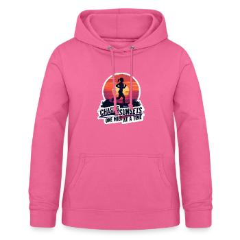 Chasing Sunsets Running Motivierende Fitness - Frauen Hoodie - Pink - Vorne - AI Model Female 172 light (172cm)
