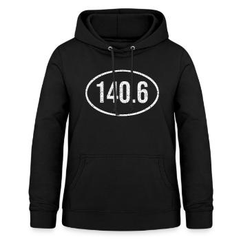 Iron Man Triathlon - Sweat à capuche Femme - noir - Devant - AI Model Female 172 light (172cm)