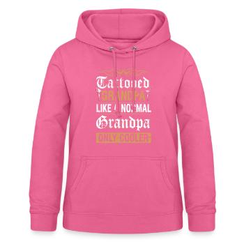 Tätowierter Opa Coller Großvater Tattoo - Frauen Hoodie - Pink - Vorne - AI Model Female 172 light (172cm)
