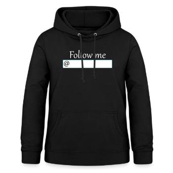 Influencer - Frauen Hoodie - Schwarz - Vorne - AI Model Female 172 light (172cm)