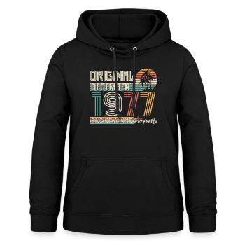 Décembre 1977 anniversaire December 1977 cadeau - Sweat à capuche Femme - noir - Devant - AI Model Female 172 light (172cm)