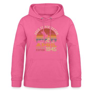 Unvergleichliches Geburtstagsgeschenk seit April 1945 - Frauen Hoodie - Pink - Vorne - AI Model Female 172 light (172cm)