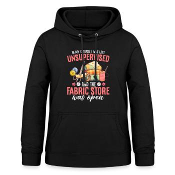 Zu meiner Verteidigung muss ich sagen, dass ich unbeaufsichtigt lustig gelassen wurde - Frauen Hoodie - Schwarz - Vorne - AI Model Female 172 light (172cm)