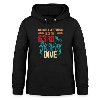 63 Year Old Scuba Diver Birthday Idea Snorkeling - Frauen Hoodie - Schwarz - Vorne - AI Model Female 172 light (172cm)