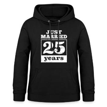 Just married 25 years Silberhochzeit - Frauen Hoodie - Schwarz - Vorne - AI Model Female 172 light (172cm)