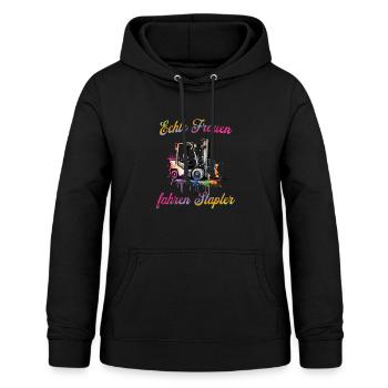 Echte Frauen fahren Stapler Staplerfahrerin Spruch - Frauen Hoodie - Schwarz - Vorne - AI Model Female 172 light (172cm)