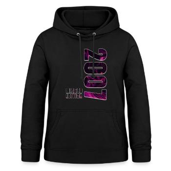 2007 Jahrgang Limited Edition - Frauen Hoodie - Schwarz - Vorne - AI Model Female 172 light (172cm)