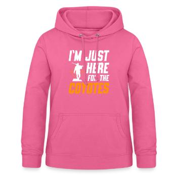 Coyote Jäger - Frauen Hoodie - Pink - Vorne - AI Model Female 172 light (172cm)