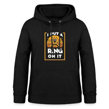 I Put A Ring On It 4 - Frauen Hoodie - Schwarz - Vorne - AI Model Female 172 light (172cm)