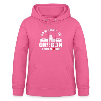 Quelqu’un dans l’Oregon m’aime - Sweat à capuche Femme - rose - Devant - AI Model Female 172 light (172cm)