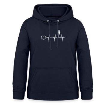 Podcasting Podcast Micro Podcast Heartbeat Heart Pod - Sweat à capuche Femme - marine - Devant - AI Model Female 172 light (172cm)
