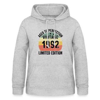 Aged To Perfection Vintage 1992 Limited Edition - Frauen Hoodie - Hellgrau meliert - Vorne - AI Model Female 172 light (172cm)