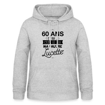 60 ans ma pauvre Lucette - Sweat à capuche Femme - gris clair chiné - Devant - AI Model Female 172 light (172cm)