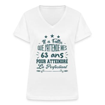 63 ans / perfection - T-shirt col V Femme - blanc - Devant - Lela (165cm)