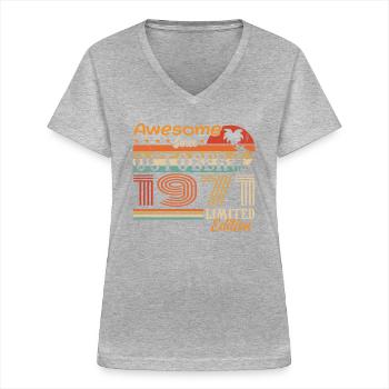 1971 Oktober Vintage - Oktober 1971 - Frauen-T-Shirt mit V-Ausschnitt - Grau meliert - Vorne - Lela (165cm)