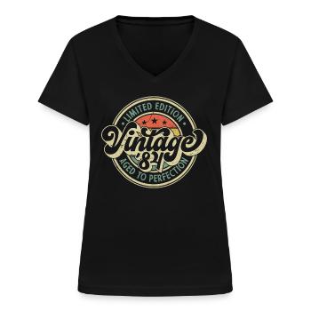 Vintage '84 - Aged To Perfection - Women's V-neck T-shirt - black - Front - Lela (165cm)