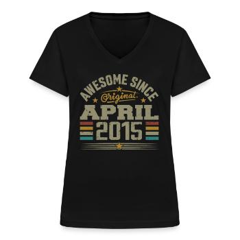 April 2015 Geburtstag Vintage Geschenkidee 2015 - Frauen-T-Shirt mit V-Ausschnitt - Schwarz - Vorne - Lela (165cm)
