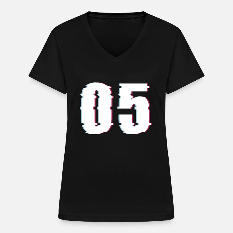 Five 5 Five 05 Number Effect Distorted Number - Women's V-neck T-shirt - black