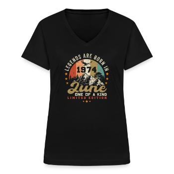 June 1974 anniversary June 1974 June - Frauen-T-Shirt mit V-Ausschnitt - Schwarz - Vorne - Lela (165cm)