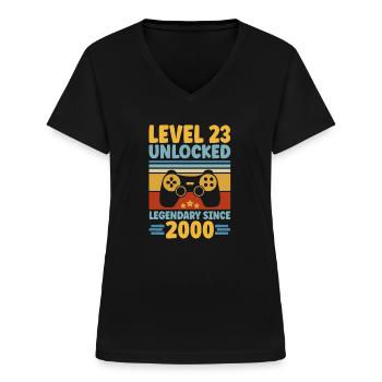 Niveau 23 Débloqué 2000 Gaming 23e anniversaire Gamer - T-shirt col V Femme - noir - Devant - Lela (165cm)