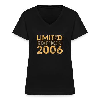 Édition limitée 2006 18e cadeau d’anniversaire - T-shirt col V Femme - noir - Devant - Lela (165cm)