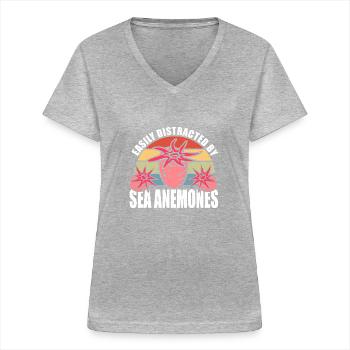Cadeau d’anémones de mer - T-shirt col V Femme - gris chiné - Devant - Lela (165cm)
