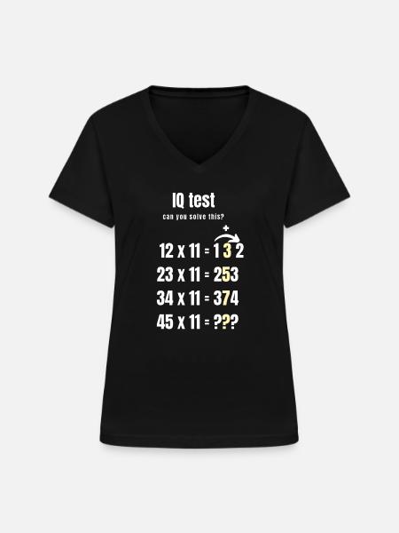 IQ test- Mathematik - Frauen-T-Shirt mit V-Ausschnitt - Schwarz