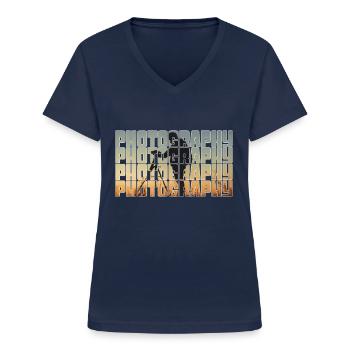 Fotografie - Frauen-T-Shirt mit V-Ausschnitt - Navy - Vorne - Lela (165cm)