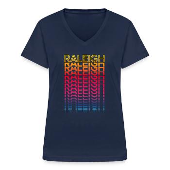 Retro Nostalgisch USA Stadt - Regenbogen Raleigh - Frauen-T-Shirt mit V-Ausschnitt - Navy - Vorne - Lela (165cm)