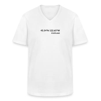 Portland Oregon USA Koordinaten - Männer-T-Shirt mit V-Ausschnitt - Weiß - Vorne - AI Model Male 185 light (185cm)