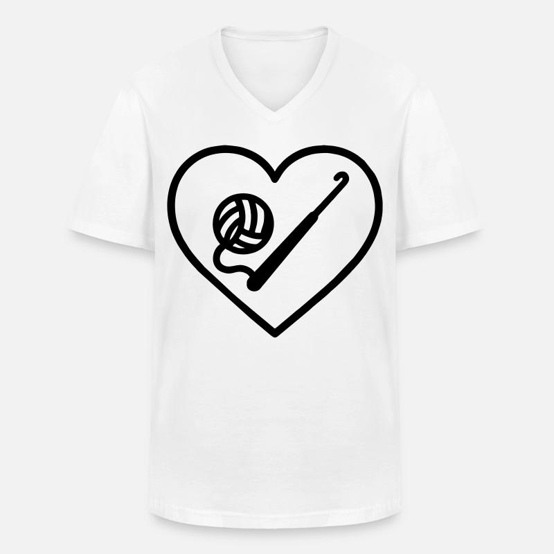 Häkelherz – Handgemachte Leidenschaft - Männer-T-Shirt mit V-Ausschnitt - Weiß