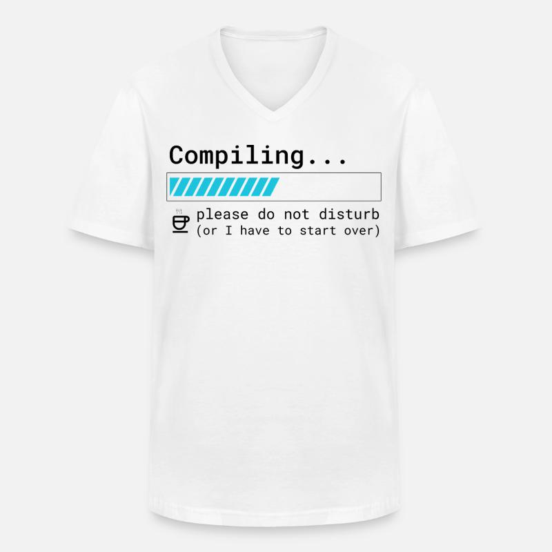 Lustiges Programmierer T-Shirt - Compiling Please  - Männer-T-Shirt mit V-Ausschnitt - Weiß
