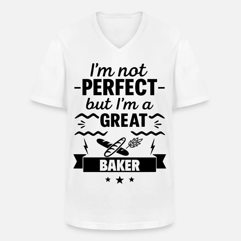 Nicht perfekt aber ein super Bäcker - Männer-T-Shirt mit V-Ausschnitt - Weiß