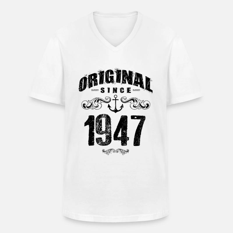 1947 original since - Männer-T-Shirt mit V-Ausschnitt - Weiß