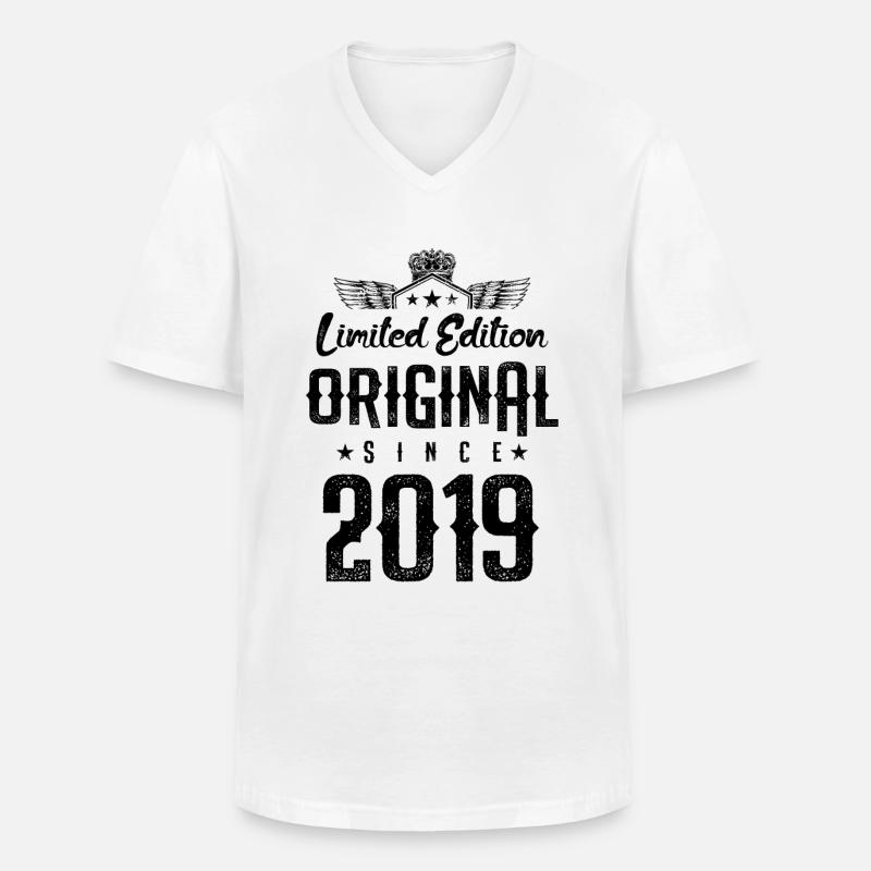 2019 limited edition - Männer-T-Shirt mit V-Ausschnitt - Weiß