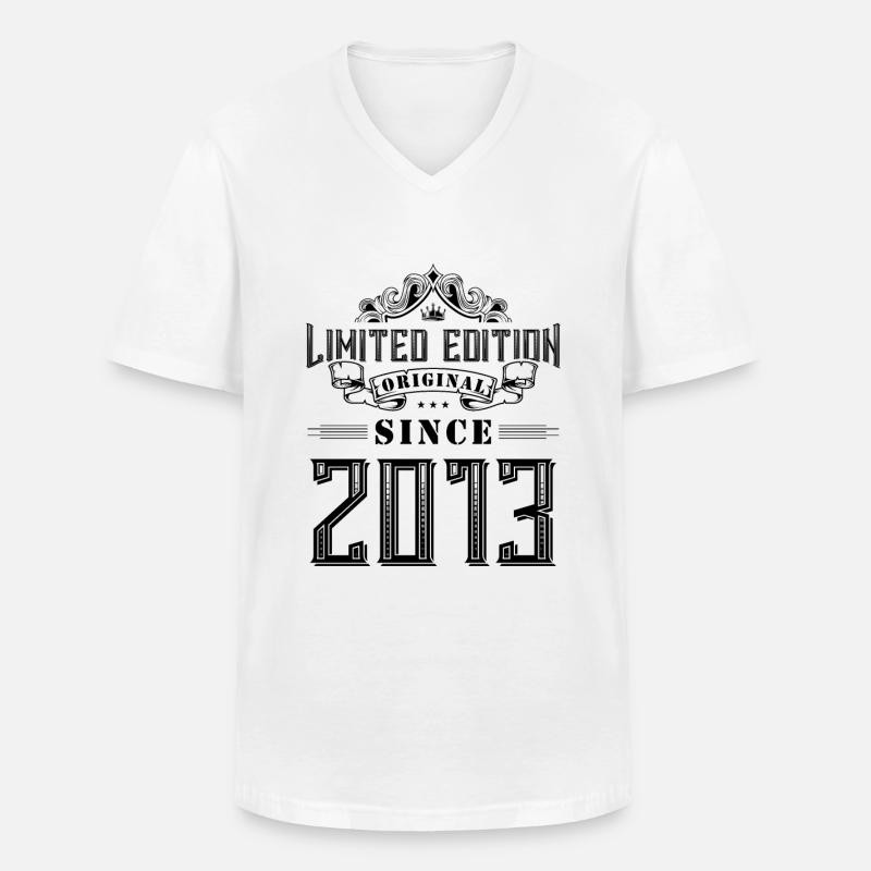 2013 limited edition - Männer-T-Shirt mit V-Ausschnitt - Weiß