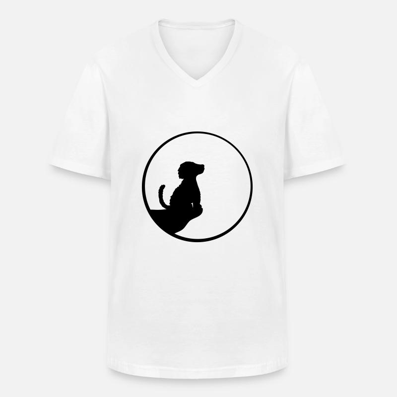 Klippe Mond sitzender Hund - Männer-T-Shirt mit V-Ausschnitt - Weiß