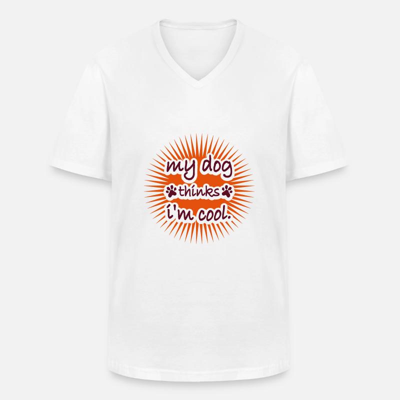 Dog thinks im cool - Männer-T-Shirt mit V-Ausschnitt - Weiß