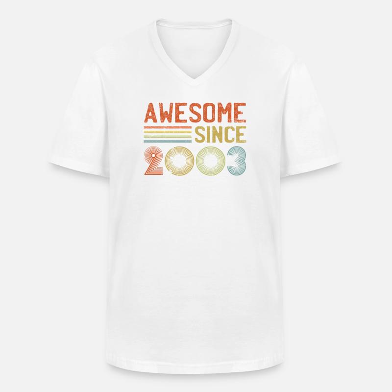Retro 2003 Feier Diagramm Text - Männer-T-Shirt mit V-Ausschnitt - Weiß