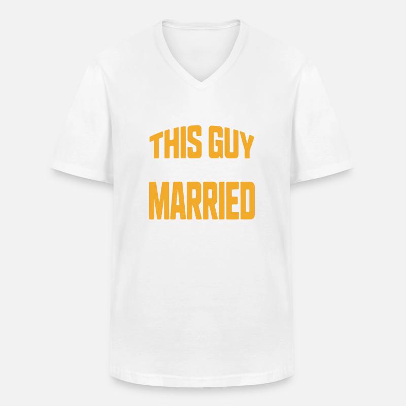 Dieser Typ heiratet - Männer-T-Shirt mit V-Ausschnitt - Weiß