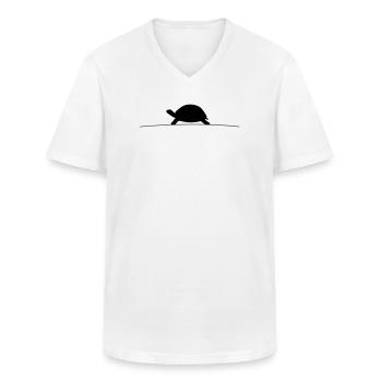Schildkröte Silhouette - Männer-T-Shirt mit V-Ausschnitt - Weiß - Vorne - AI Model Male 185 light (185cm)