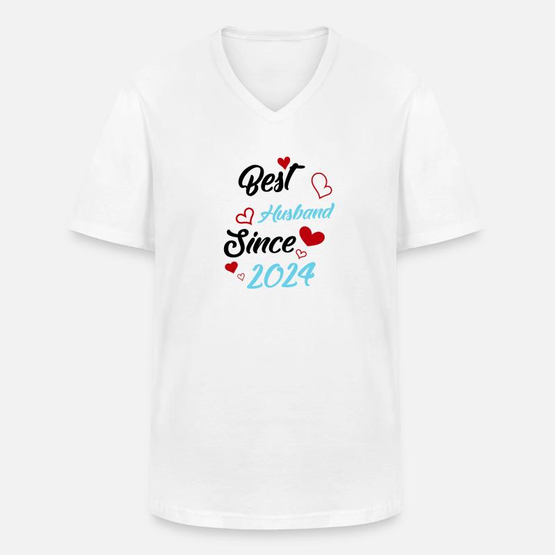 Bester Ehemann seit 2024 Hochzeit - Männer-T-Shirt mit V-Ausschnitt - Weiß