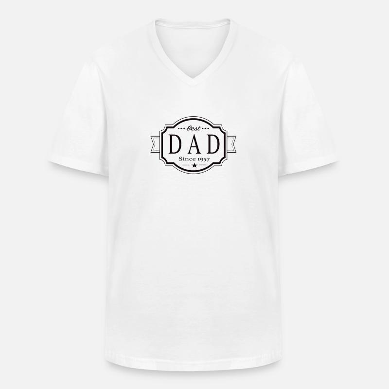 Bester Papa seit 1957 - Männer-T-Shirt mit V-Ausschnitt - Weiß