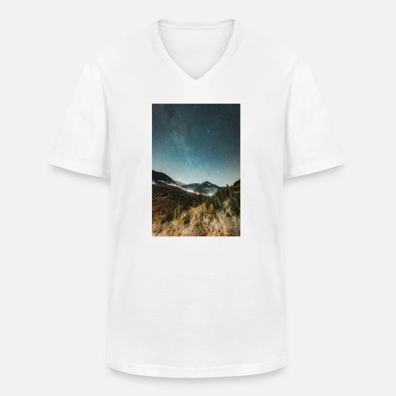 Die Milchstraße oberhalb der Agrafa-Berge - Männer-T-Shirt mit V-Ausschnitt - Weiß