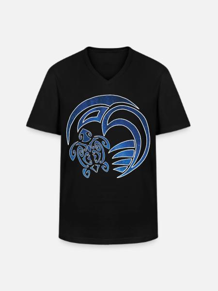 Turtle, ocean and starry sky - Men's V-Neck T-Shirt - black