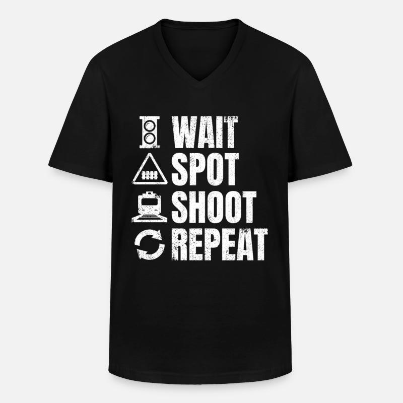 Trainspotter Zeitplan - Männer-T-Shirt mit V-Ausschnitt - Schwarz
