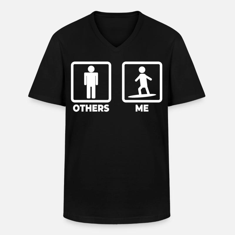 Surfer Strichmännchen - Männer-T-Shirt mit V-Ausschnitt - Schwarz