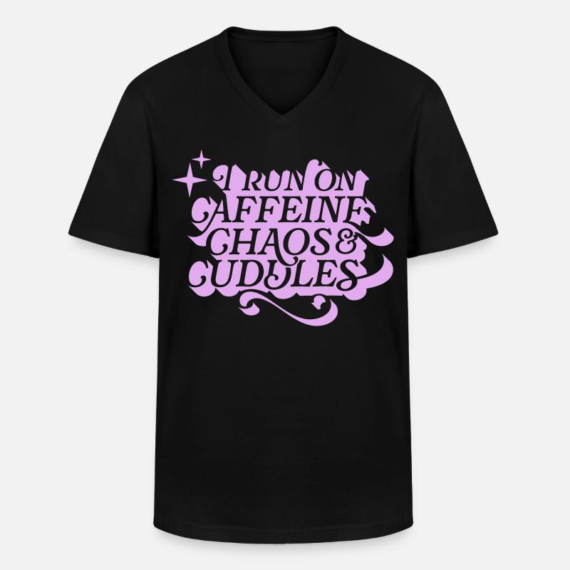 Caffeine Chaos Cuddles – Power Mode On - Männer-T-Shirt mit V-Ausschnitt - Schwarz